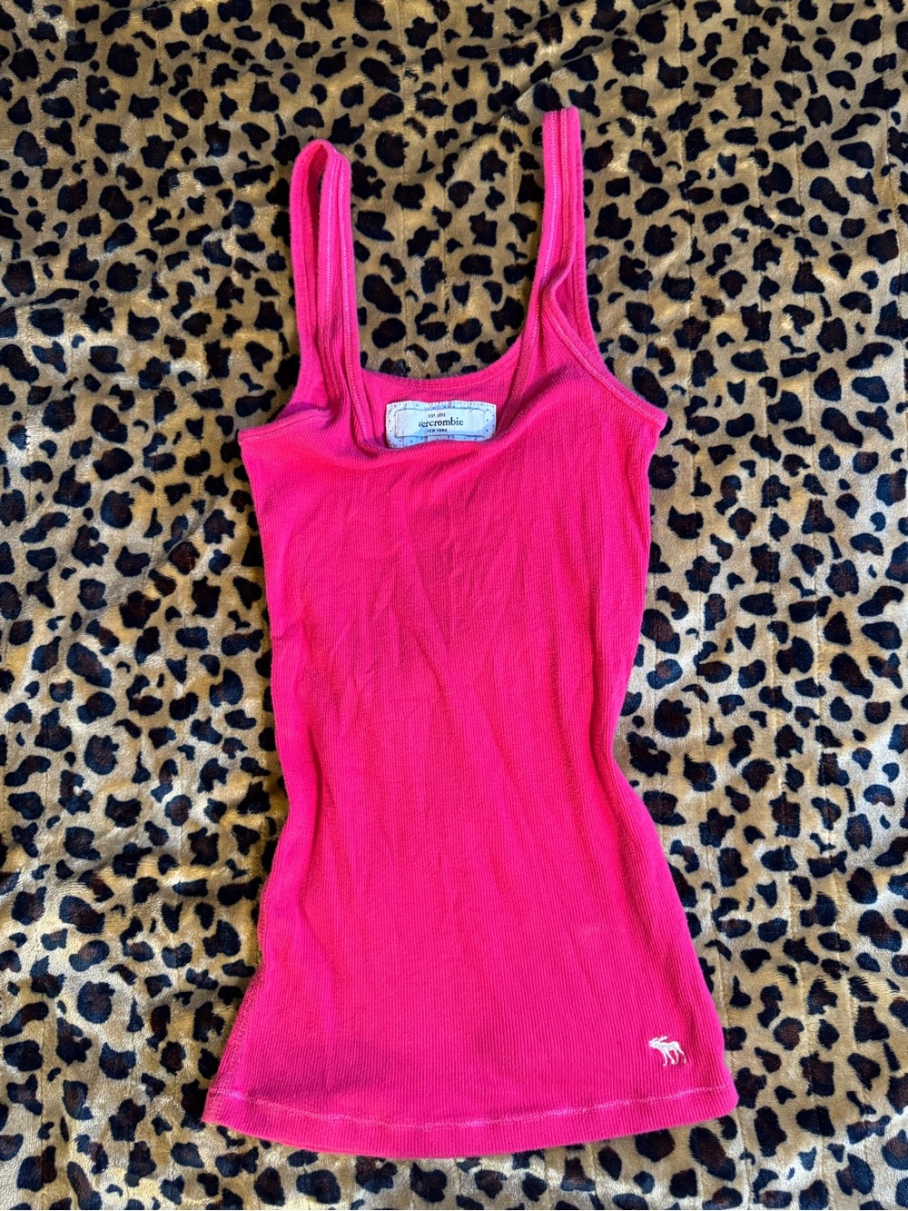Abercrombie & Fitch Neon Pink Ribbed Scoop Tank